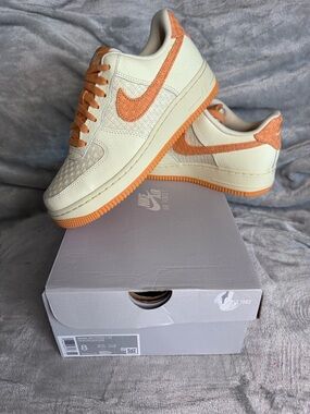 New in Box 👟 Women’s Nike Air Force 1 (‘07) Size 8 Coconut Milk/Copper Moon